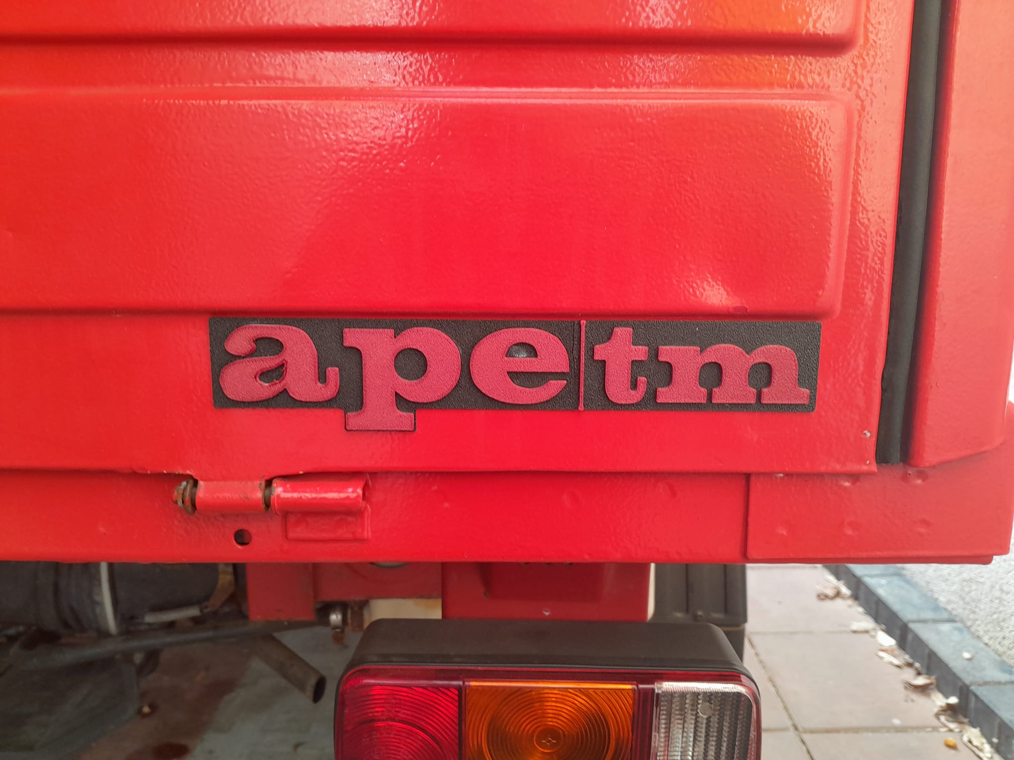 Piaggio Ape TM 50 Typenschild